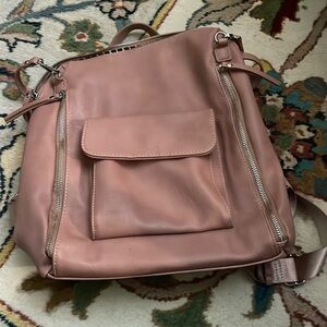 Convertible backpack tote